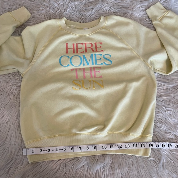 ⛅️ Old Navy | Yellow | Sweatshirt - Picture 6 of 13